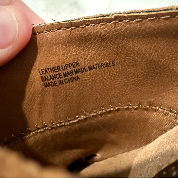 B.O.C Born Concept Aderyn Leather Slip On Clogs Womens Size 9 Brown Buckles Mule - Picture 8 of 9